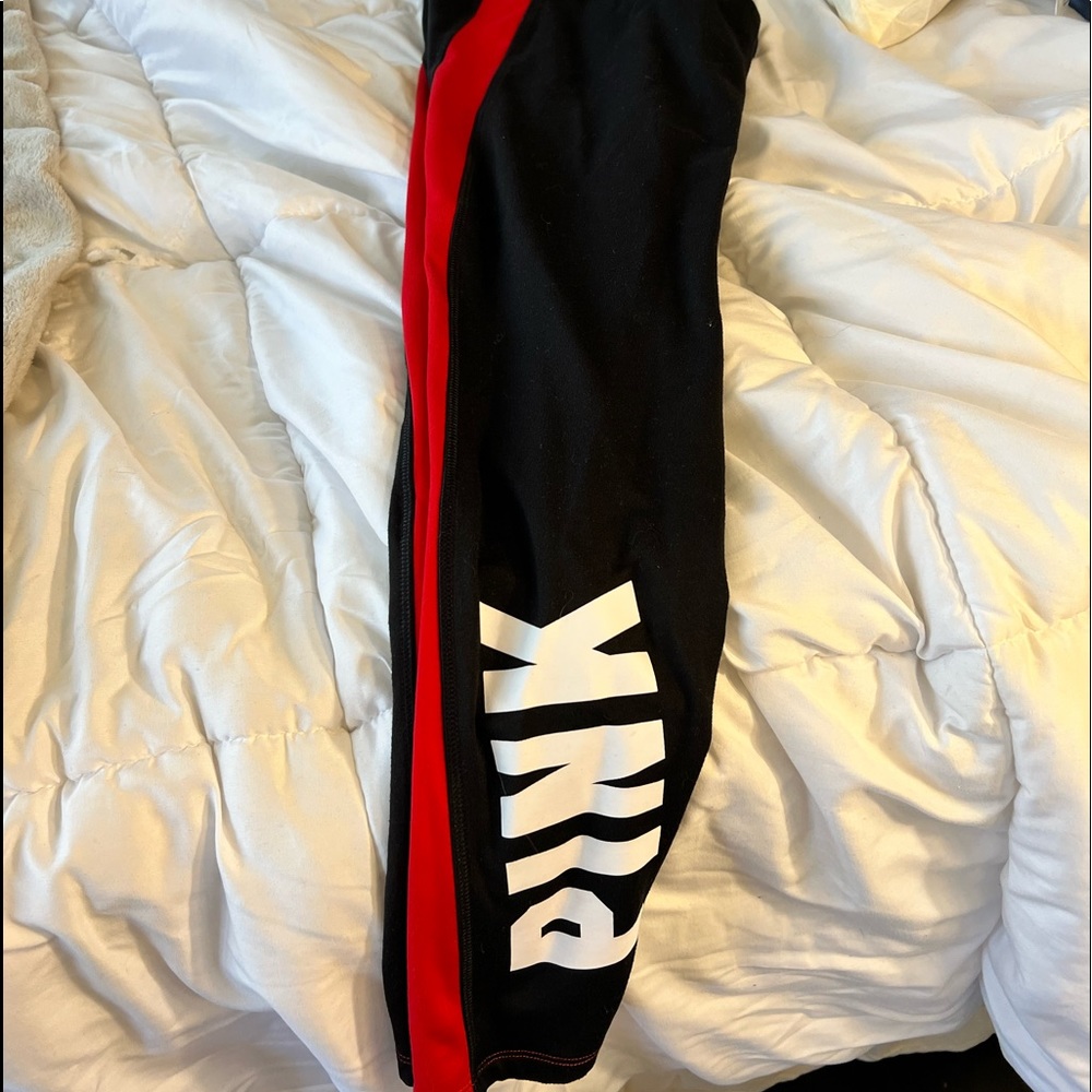 Pink leggings black and red